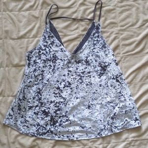 SOLD 3/$12 American eagle tank